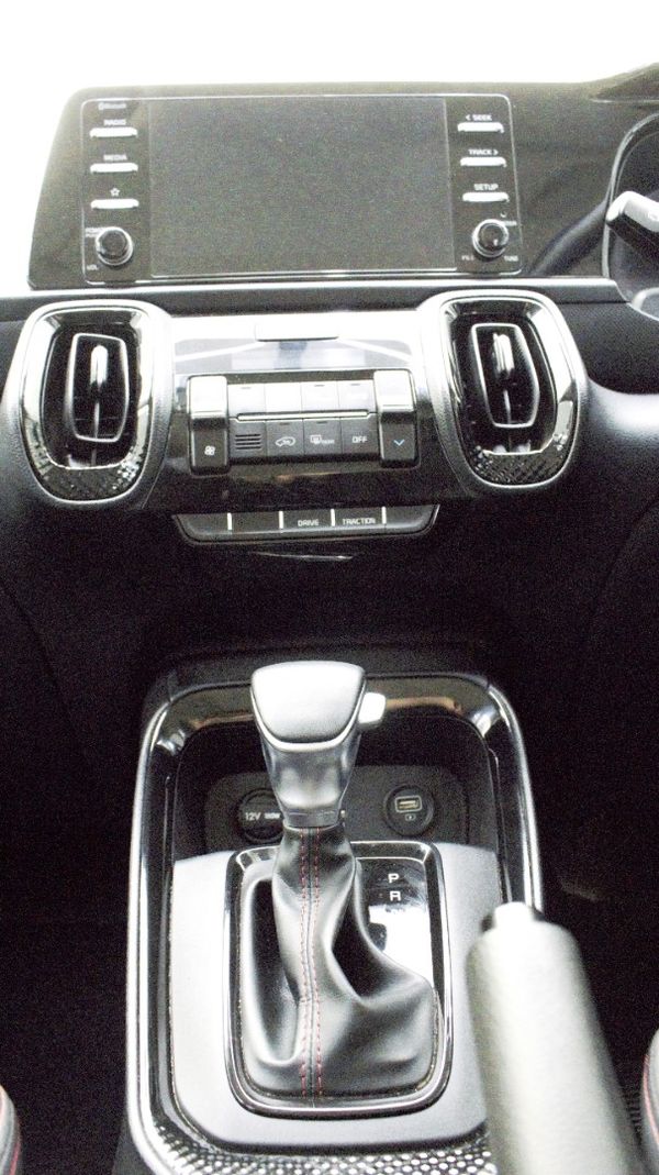 2022-Kia-Sonet-10T-EX-Auto image:9