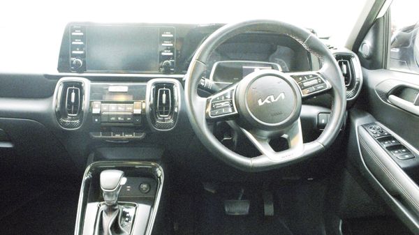 2022-Kia-Sonet-10T-EX-Auto image:8