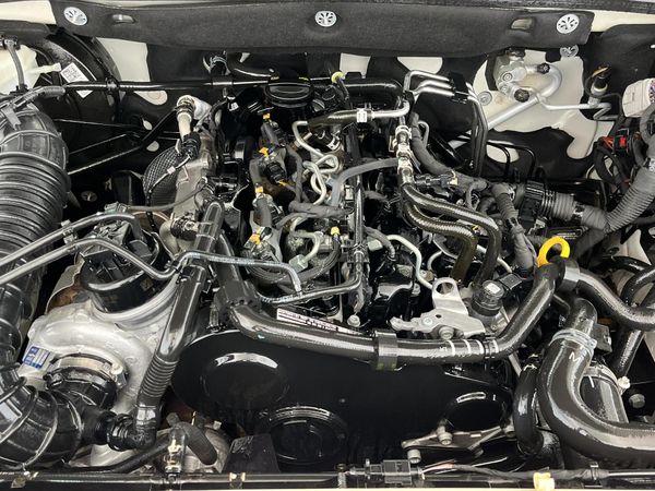 2021-Volkswagen-Amarok-20-BiTDI-Highline-132kW-Auto-Double-Cab image:13