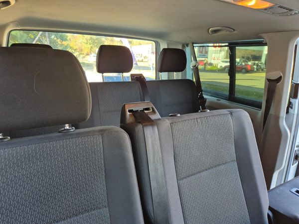 2019-Volkswagen-Kombi-20-TDI-Auto-103kW-Trendline image:9