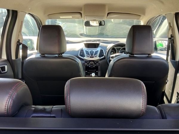 2014-Ford-EcoSport-10-EcoBoost-Titanium image:10