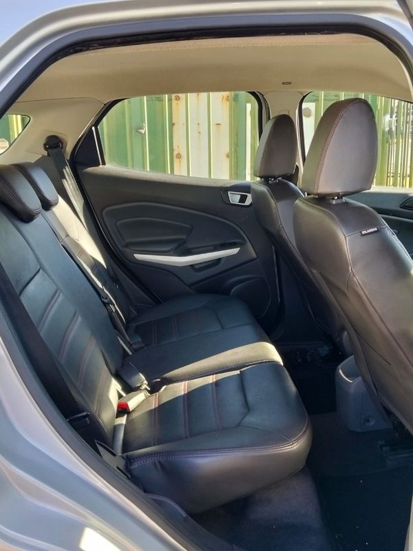 2014-Ford-EcoSport-10-EcoBoost-Titanium image:11