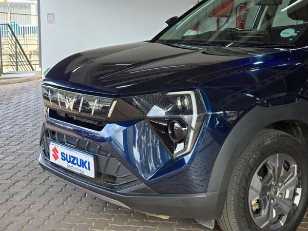 2025-Mahindra-XUV-3XO-12T-MX2-Auto image:5