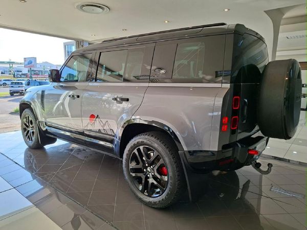2023-Land-Rover-Defender-110-D300-SE-X-Dynamic-221kW image:10