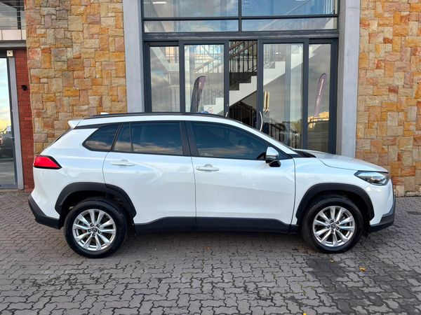 2021-Toyota-Corolla-Cross-2021-Toyota-Corolla-Cross-XS-AT image:2