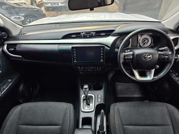 2021-Toyota-Hilux-28-GD-6-Raider-4x4-Auto-Double-Cab image:10