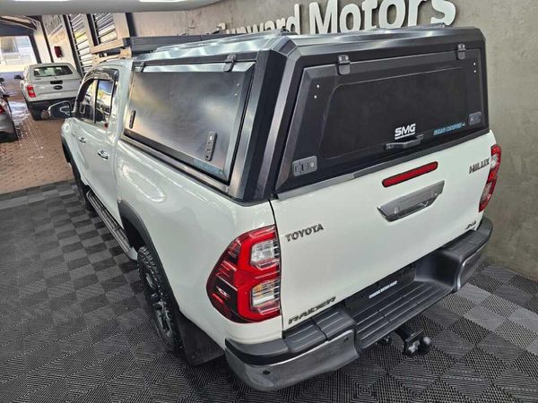 2021-Toyota-Hilux-28-GD-6-Raider-4x4-Auto-Double-Cab image:5