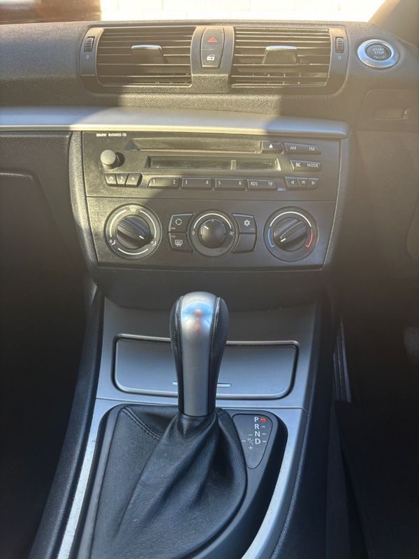 2007-BMW-1-Series-120i-5-dr-Auto image:14