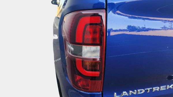 2023-Peugeot-Landtrek-19D-Allure-Double-Cab-Auto image:17