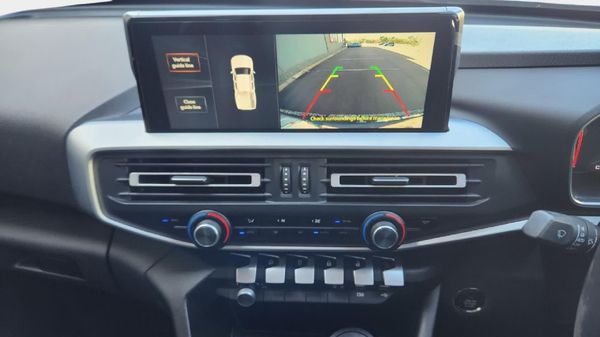 2023-Peugeot-Landtrek-19D-Allure-Double-Cab-Auto image:18