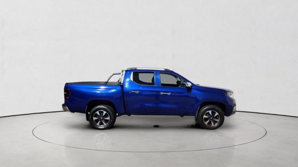 2023-Peugeot-Landtrek-19D-Allure-Double-Cab-Auto image:2
