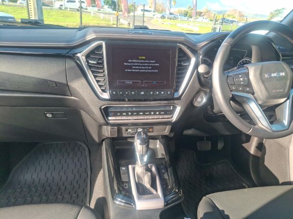 2024-Isuzu-D-Max-30-DDI-V-Cross-HR-Auto-Double-Cab image:19