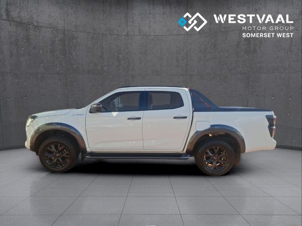 2024-Isuzu-D-Max-30-DDI-V-Cross-HR-Auto-Double-Cab image:3