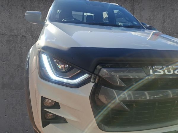 2024-Isuzu-D-Max-30-DDI-V-Cross-HR-Auto-Double-Cab image:8