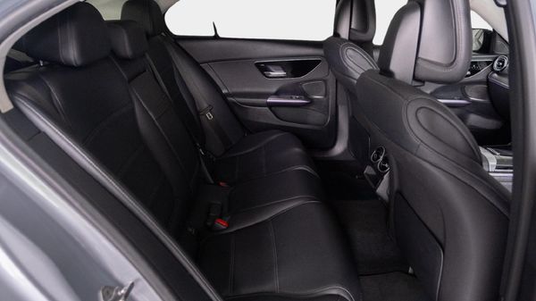 2022-Mercedes-Benz-C-Class-C-220d-Auto image:19