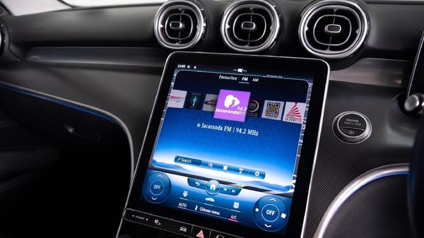 2022-Mercedes-Benz-C-Class-C-220d-Auto image:21
