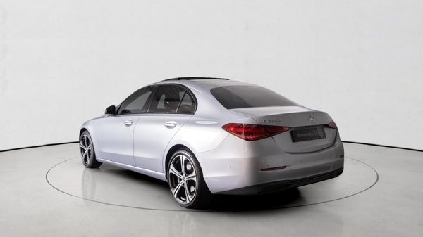 2022-Mercedes-Benz-C-Class-C-220d-Auto image:8