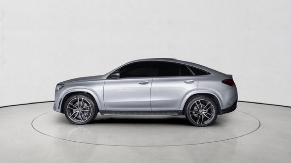 2024-Mercedes-Benz-GLE-Coupe-400d-4Matic image:9