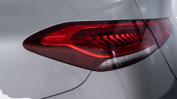 2024-Mercedes-Benz-GLE-Coupe-400d-4Matic image:13