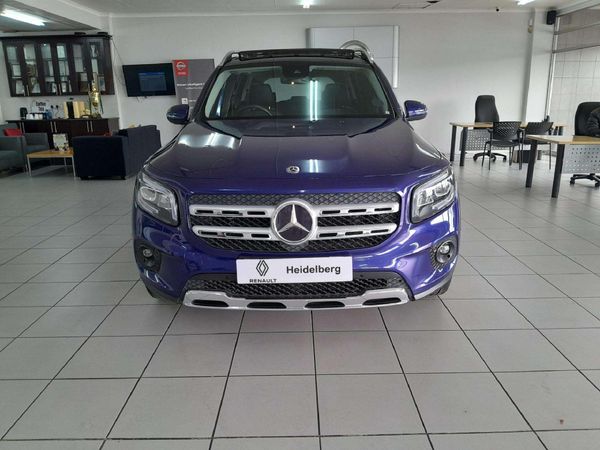 2021-Mercedes-Benz-GLB-220d-4Matic image:1