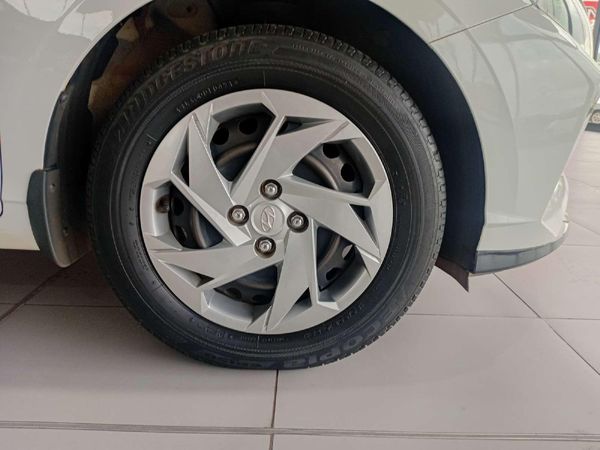 2021-Hyundai-i20-14-Motion-Auto image:9