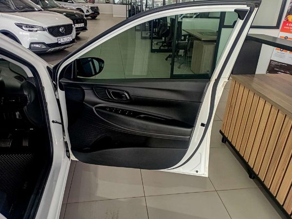 2021-Hyundai-i20-14-Motion-Auto image:14