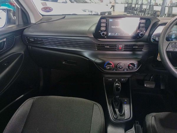 2021-Hyundai-i20-14-Motion-Auto image:18