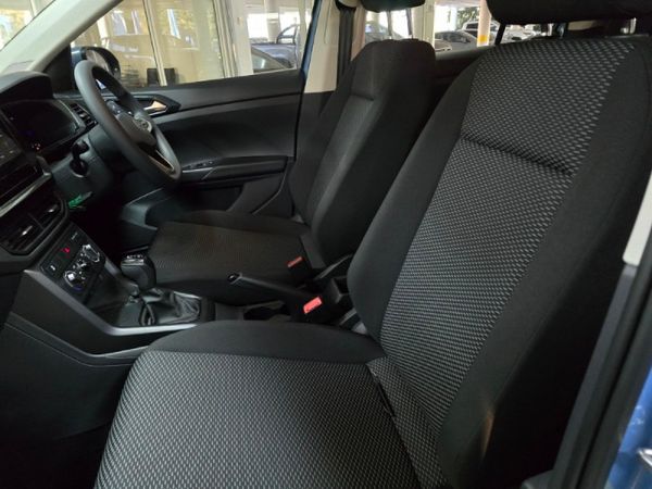2026-Volkswagen-T-Cross-10-TSI-Auto image:15