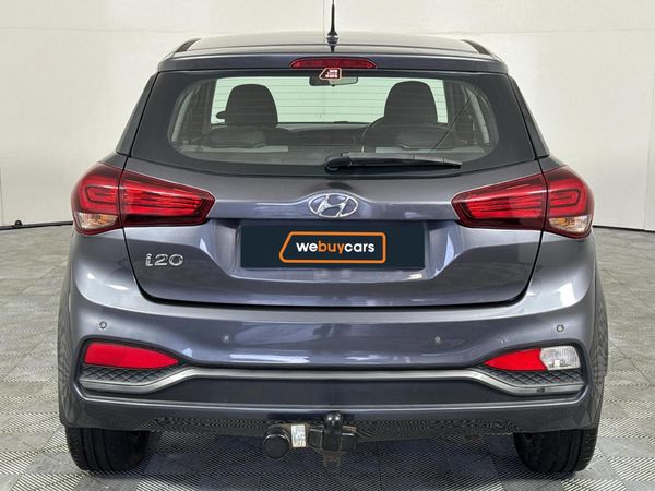 2018-Hyundai-i20-14-Fluid-Auto image:18