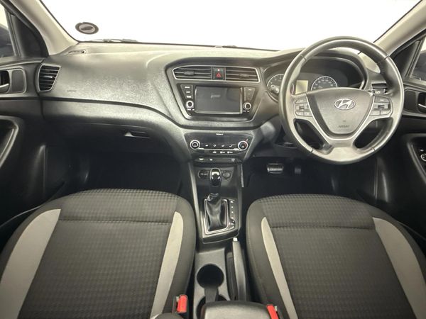 2018-Hyundai-i20-14-Fluid-Auto image:1