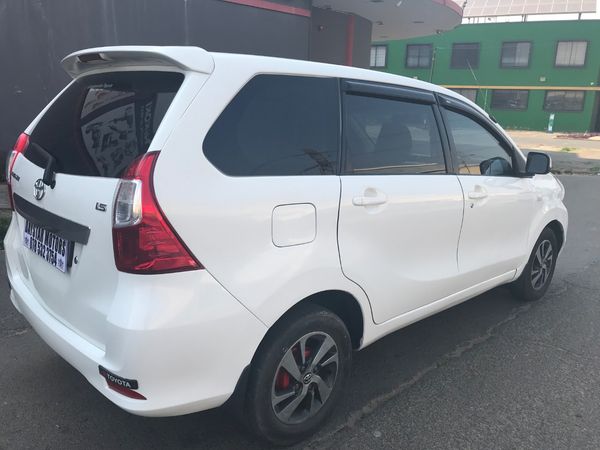 2017-Toyota-Avanza-15-SX image:8