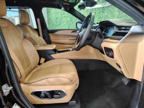 2022-Jeep-Grand-Cherokee-L-36L-Summit-Reserve image:19