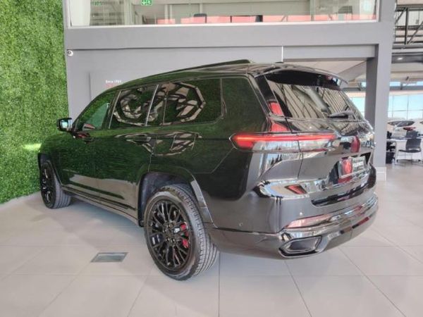 2022-Jeep-Grand-Cherokee-L-36L-Summit-Reserve image:5