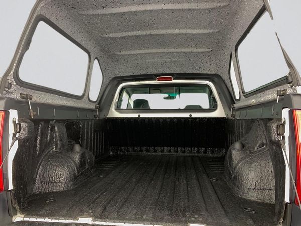 2023-Nissan-NP200-16 image:14