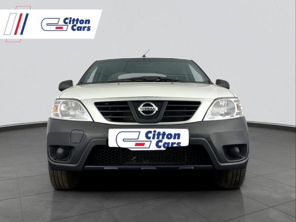 2023-Nissan-NP200-16 image:1