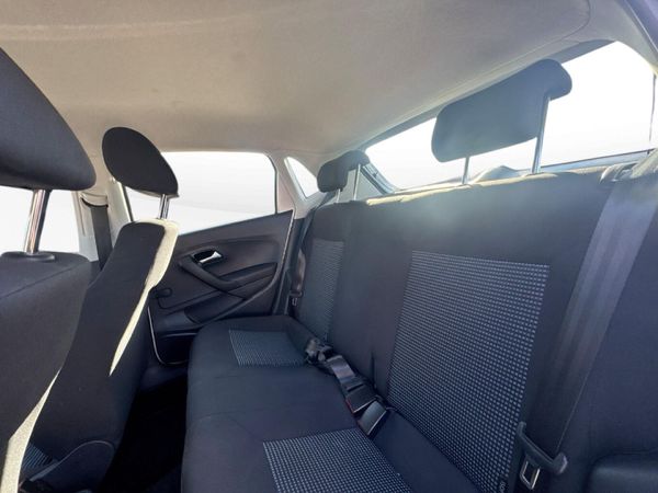 2024-Volkswagen-Polo-Vivo-14-Comfortline-5-dr image:14