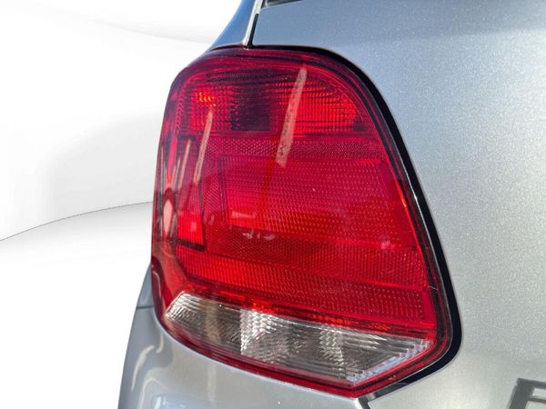 2024-Volkswagen-Polo-Vivo-14-Comfortline-5-dr image:17