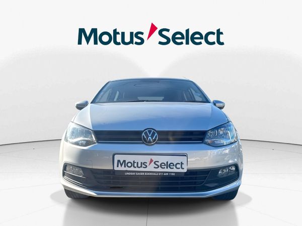 2024-Volkswagen-Polo-Vivo-14-Comfortline-5-dr image:1