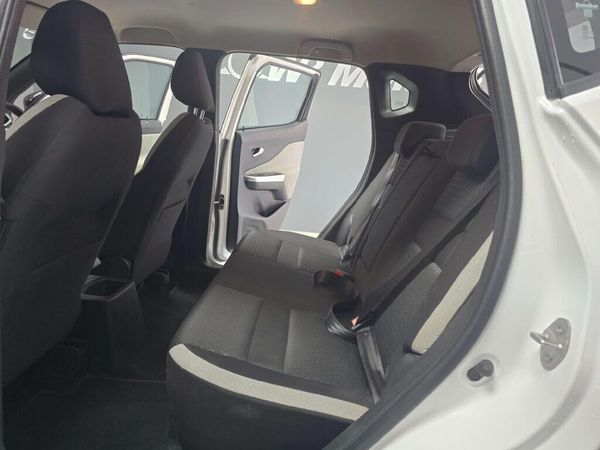 2024-Nissan-Magnite-10T-Acenta-Auto image:16