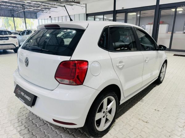 2022-Volkswagen-Polo-Vivo-14-Comfortline-5-dr image:2