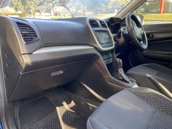 2022-Suzuki-Vitara-Brezza-15-GL-Auto image:9