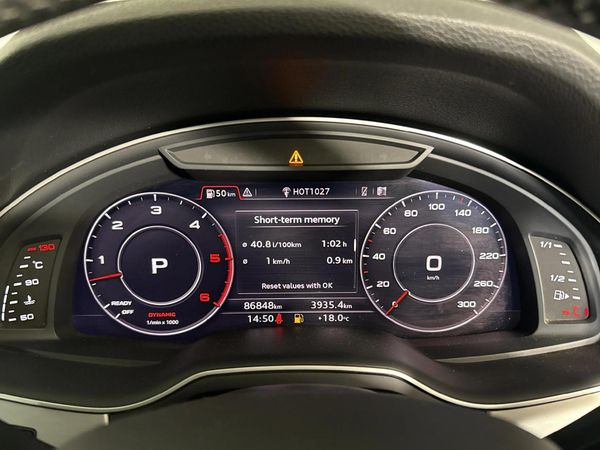 2019-Audi-Q7-30-TDI-quattro-Auto-45-TDI image:2
