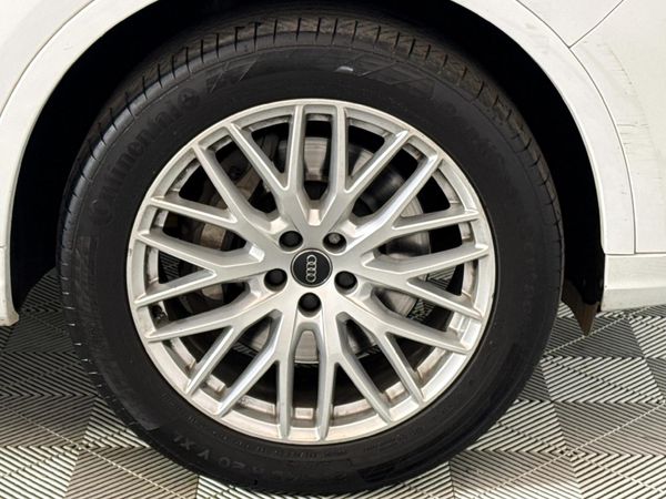 2019-Audi-Q7-30-TDI-quattro-Auto-45-TDI image:5