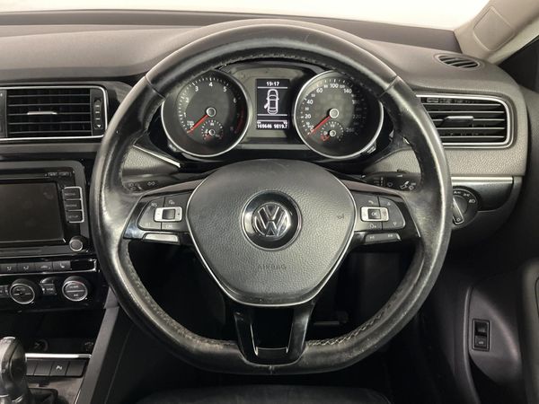 2017-Volkswagen-Jetta-GP-14-TSI-Highline-Auto image:12