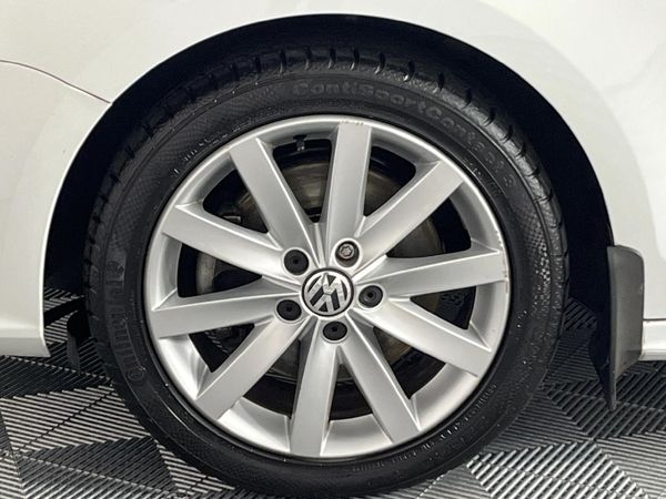 2017-Volkswagen-Jetta-GP-14-TSI-Highline-Auto image:4
