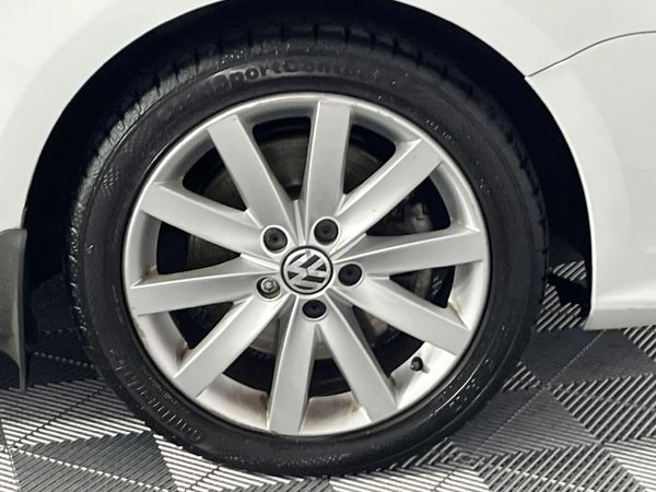 2017-Volkswagen-Jetta-GP-14-TSI-Highline-Auto image:5