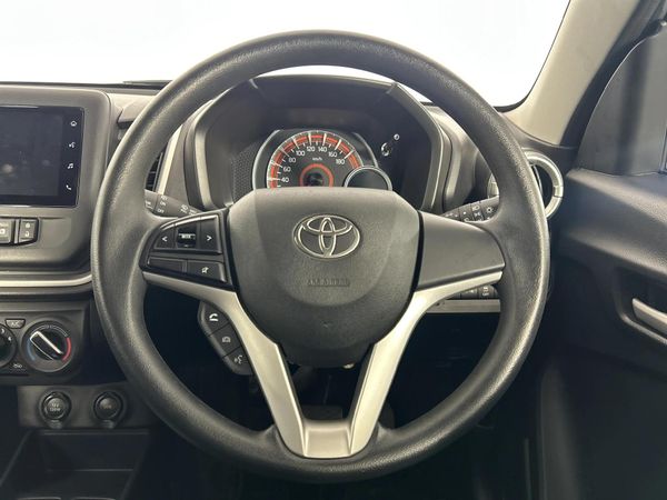 2024-Toyota-Vitz-10-XR-AMT image:12