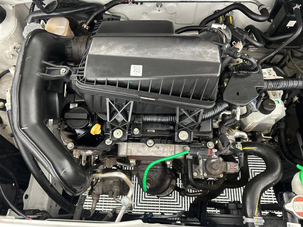 2024-Toyota-Vitz-10-XR-AMT image:13