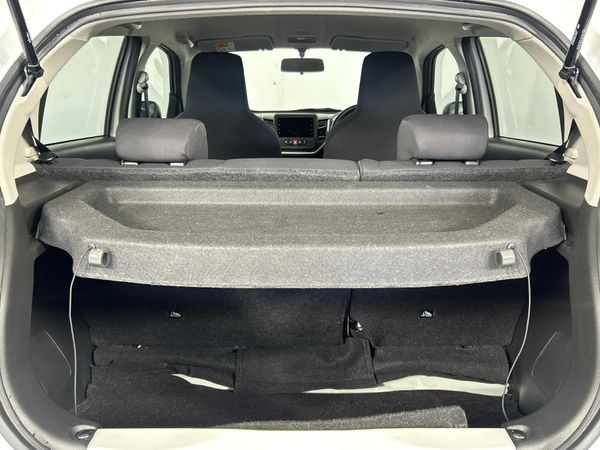 2024-Toyota-Vitz-10-XR-AMT image:14