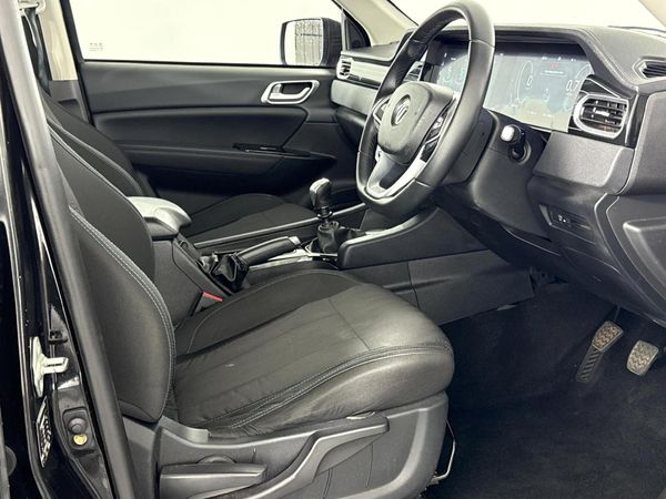 2025-Foton-Tunland-20T-G7-Elite-Double-Cab image:9